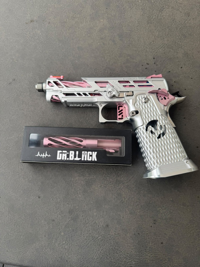 Image 1 for Hi capa Custom