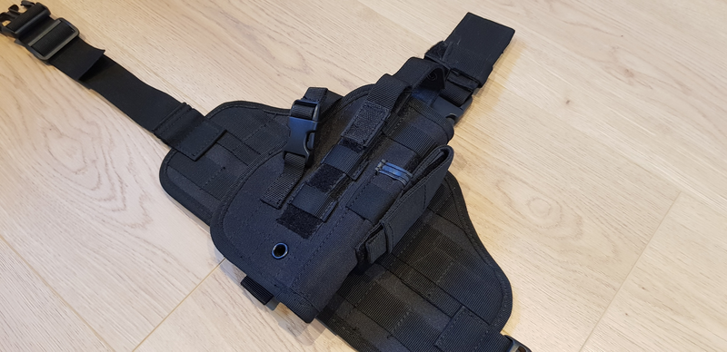 Bild 1 für Drop leg pistol holster universeel