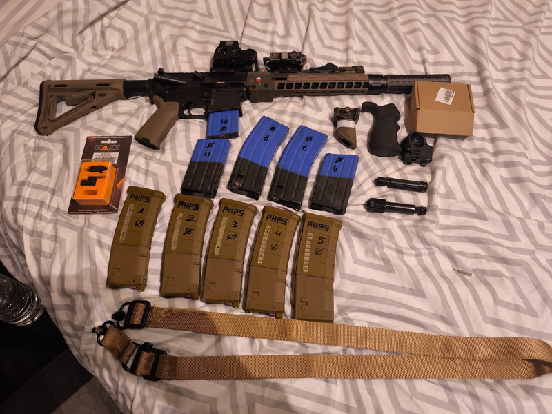 Afbeelding 1 van M4 custom