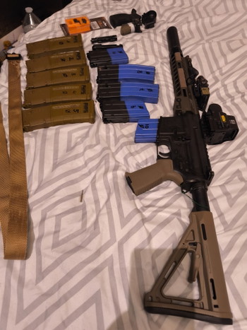 Afbeelding 2 van M4 custom