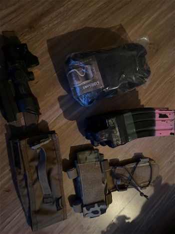 Afbeelding 5 van Element Surefire scout light M600 met accessories