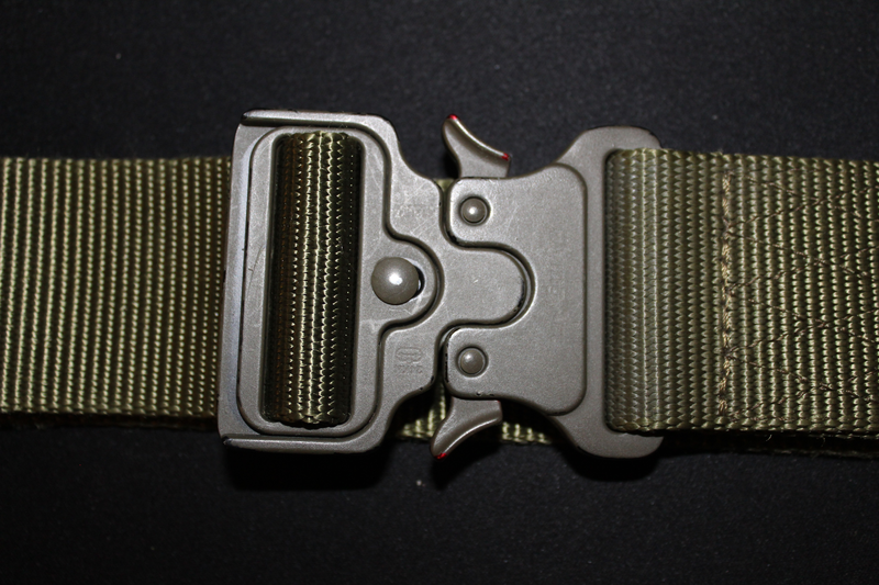 Afbeelding 1 van Tactische stevige belt 5cm breed 125cm lang Olive Drab