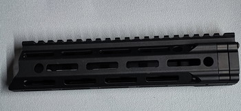 Image 2 pour Daniel Defence handguard 9 inch