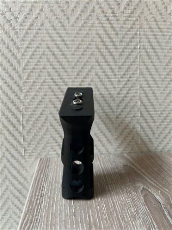Image 4 for Cnc keymod long angled grip