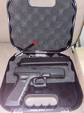 Afbeelding van Glock 18C. Upgraded. + Official case