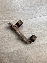 Afbeelding van Replica Geissele Scope Mount 25 mm 30 mm FDE nieuw