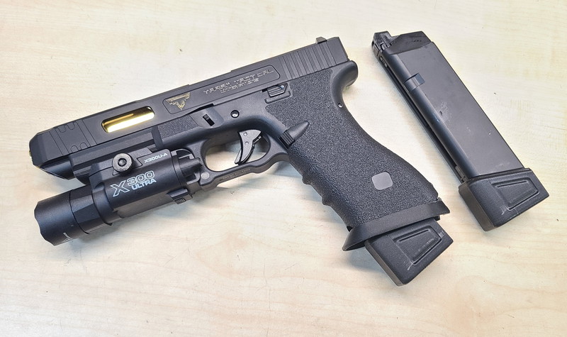 Afbeelding 1 van Glock G34  JW3 Combat Master Airsoft TTi Clone GBB Metall  Slide tuned