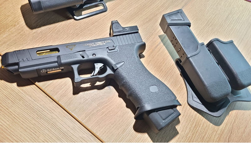 Afbeelding 1 van Glock G34  JW3 Combat Master Airsoft TTi Clone GBB Metall  Slide tuned