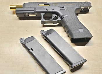 Afbeelding 3 van Glock G34  JW3 Combat Master Airsoft TTi Clone GBB Metall  Slide tuned