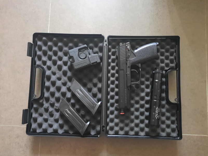 Image 1 for Tokyo Marui MK23 SOCOM  + Extra Mag