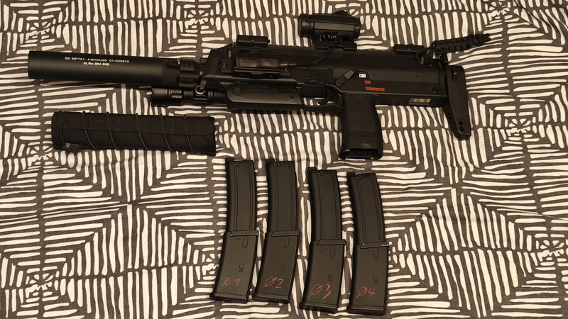 Imagen 1 de VFC MP7 met upgrades