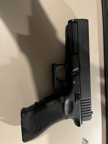 Image 3 for Glock 17 gen 4 + holster, missing BBu spring