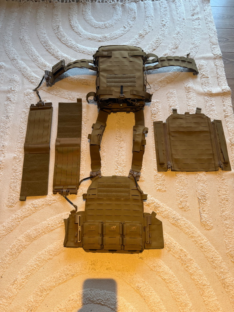 Bild 1 für Tasmanian tiger plate carrier + breacher pack