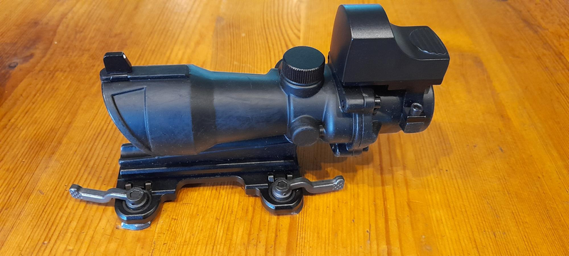 Imagen 1 de Rhino Scope + mini red dot