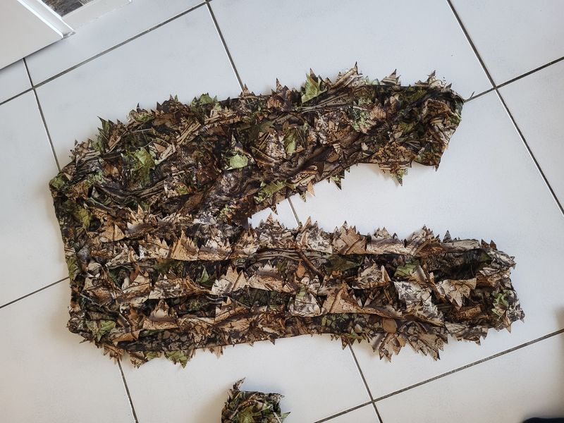 Afbeelding 1 van Ghilliesuit compleet 3D maple leaf camo