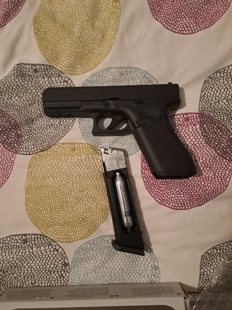 Afbeelding 1 van Glock 17 te koop