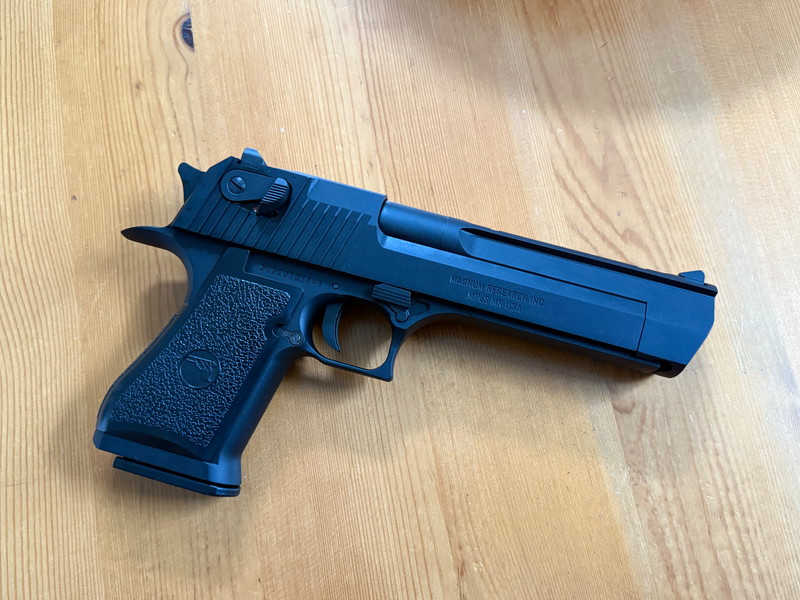 Image 1 pour Desert eagle