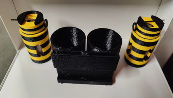 Afbeelding 2 van Airsoft hand grenade + grenade holder Molle
