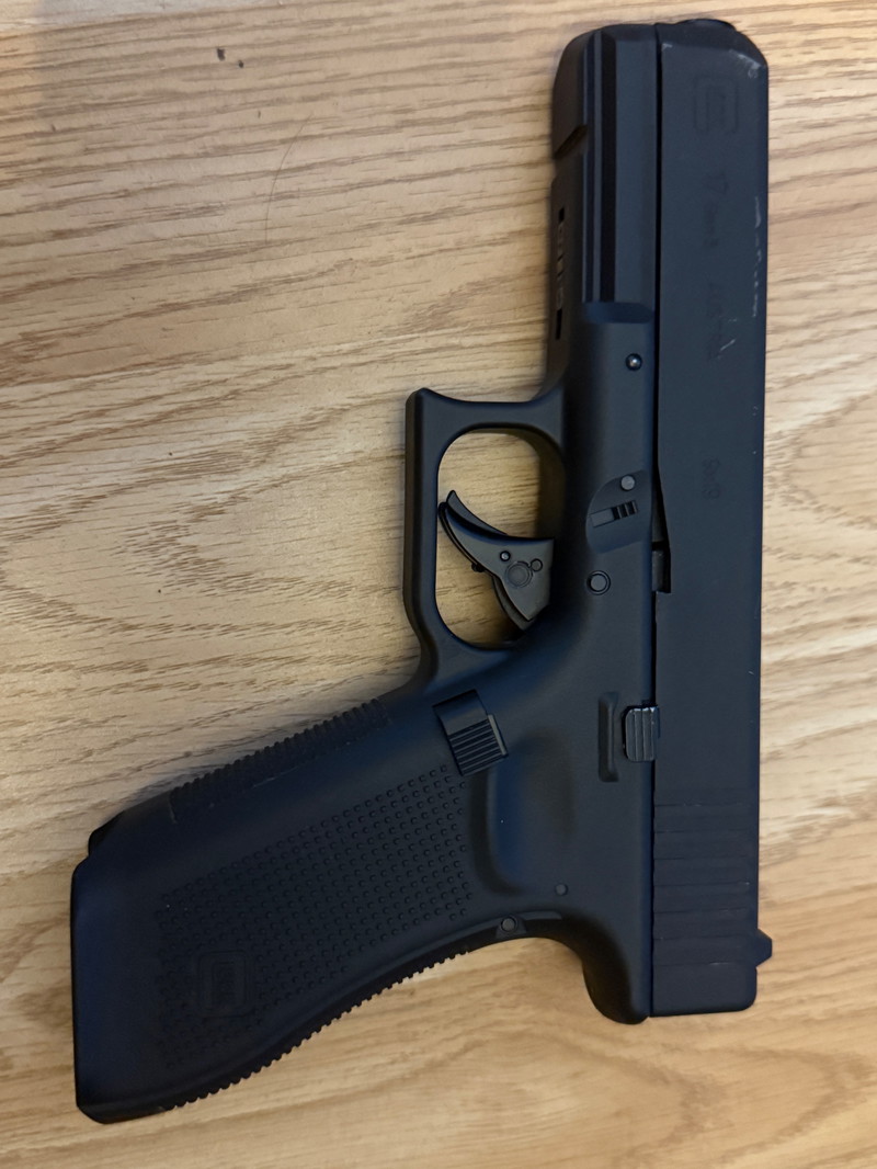 Imagen 1 de Glock 17 gen 5.