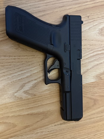 Imagen 2 de Glock 17 gen 5.