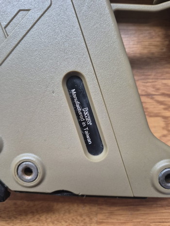 Imagen 4 de KWA Kriss Vector GBB (+ LayLax Edition, 2 Mags, Ersatz MJF-High-Tech Nozzle)