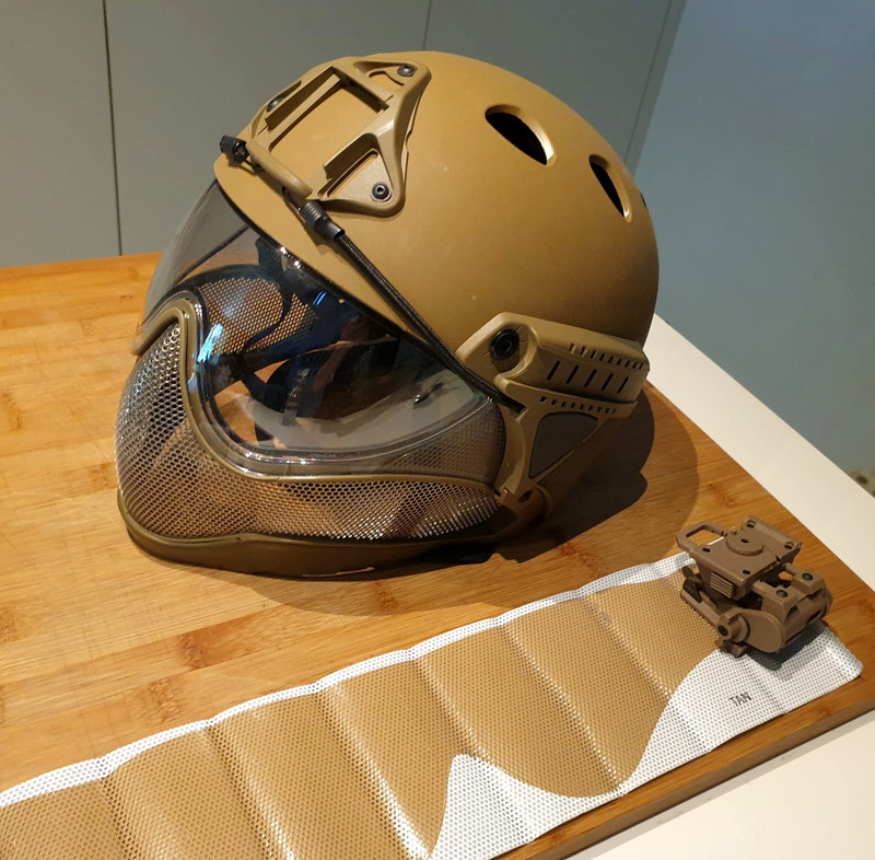 Image 1 for WARQ helm plus go pro mount en vizier wrap