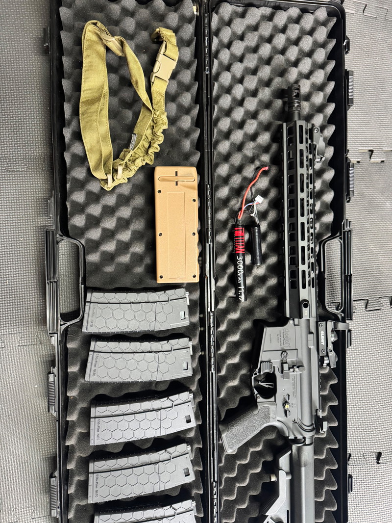 Image 1 pour VFC Avalon Carbine AEG Titan Gate V2 und 5 Hexmags