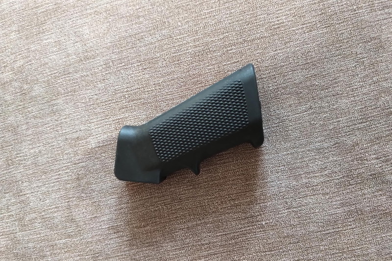 Bild 1 für ar15 grip montée sur mtw wolverine