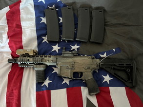 Afbeelding van Specna arms custom paint met accessoires