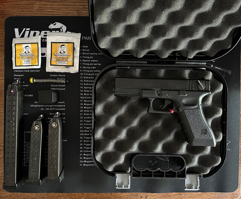 Afbeelding 1 van Tokyo Marui Glock 18c