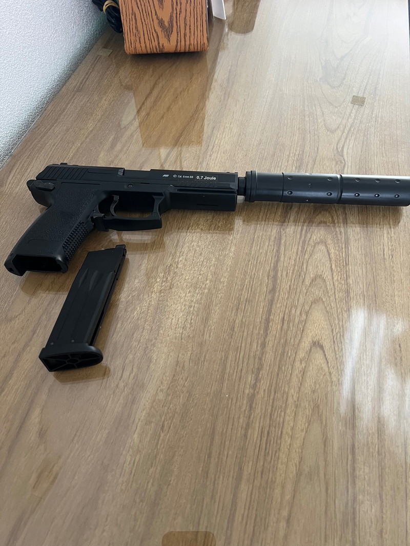 Image 1 pour ASG MK23 Socom Airsoft Pistol with Silencer