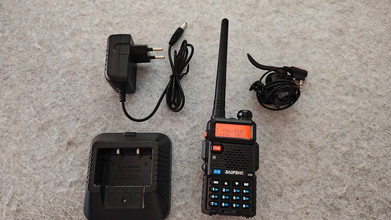 Bild für Baofeng UV-5R bundle