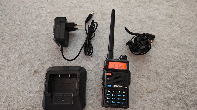 Bild 1 für Baofeng UV-5R bundle