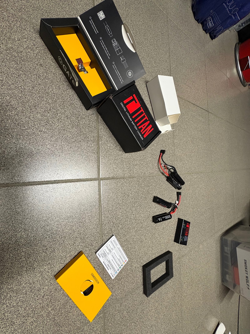Bild 1 für Batterij Titan en gate pakket