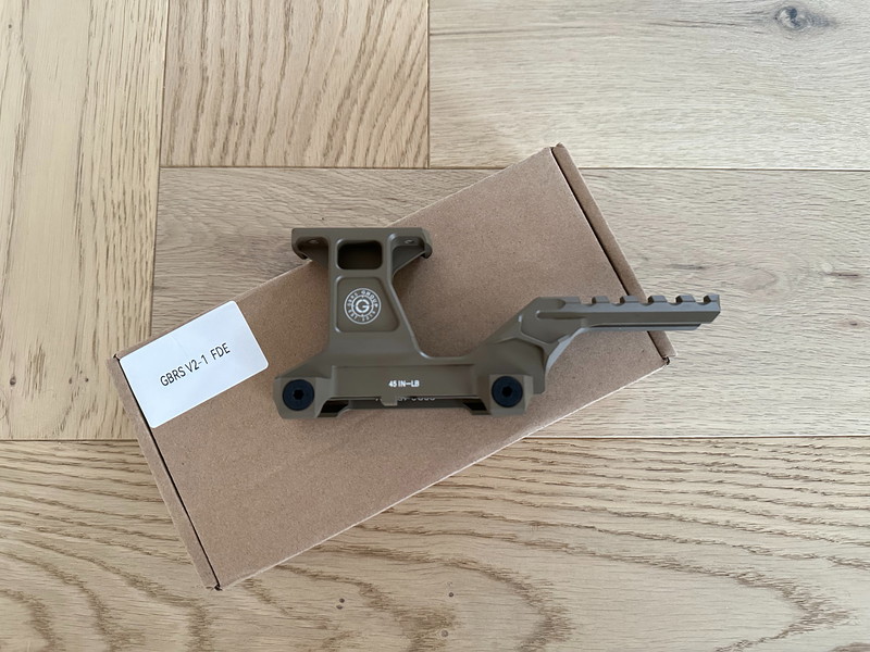 Image 1 pour Evolution Gear GBRS Hydra Mount for Aimpoint T1/T2 - FDE