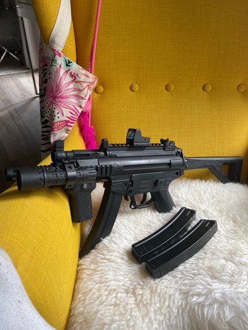 Image 2 for Mp5 met extra , zo goed als nieuw