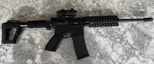 Image pour M4-AR15 | AEG | Full Metal | Incl red dot