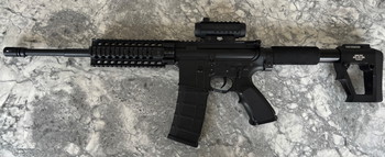 Bild 2 für M4-AR15 | AEG | Full Metal | Incl red dot