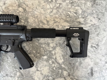Bild 5 für M4-AR15 | AEG | Full Metal | Incl red dot