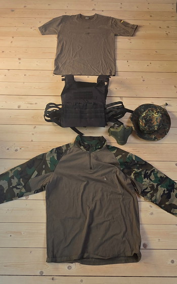 Bild 3 für Airsoft Kleidung und Schutz