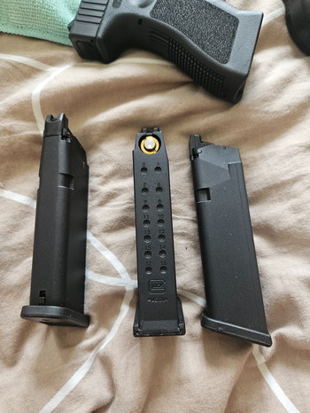 Afbeelding 3 van Glock 17 Steel slide.