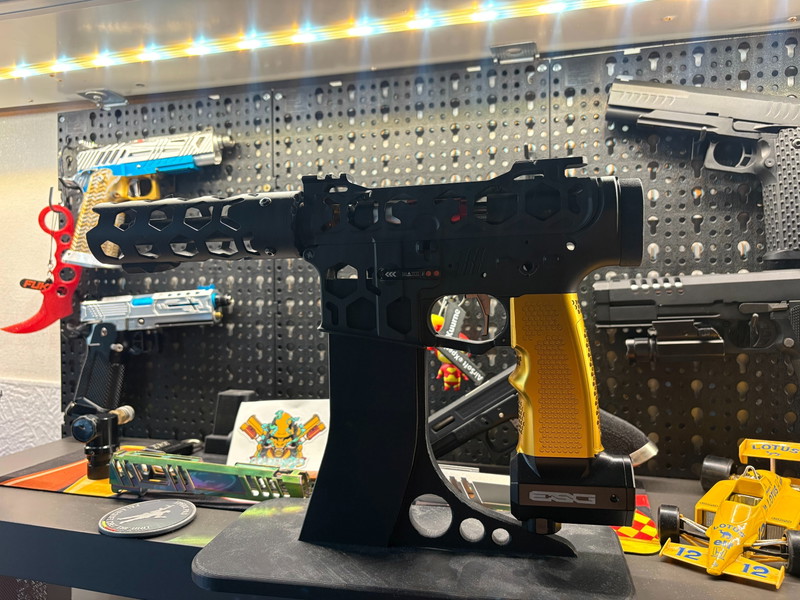 Image 1 for monk neo f2 & hi capa