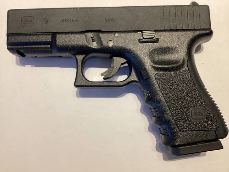 Image 1 for Prachtig gedetailleerde goed als nieuwe GLOCK 19 replica