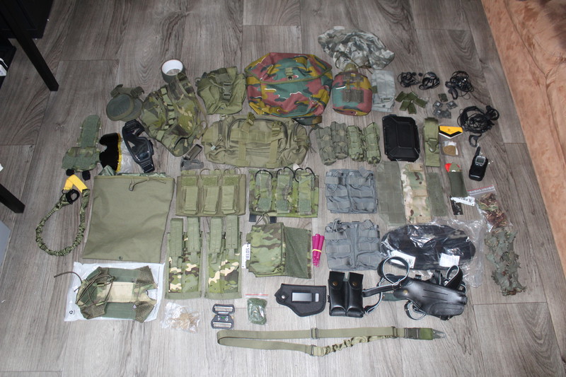 Image 1 for Gear, pouches, holsters, sling, headwear, etc