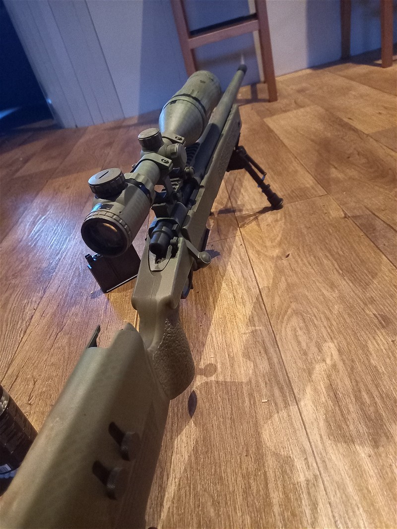 Afbeelding 1 van M40 A5 green gas sniper met accesoires