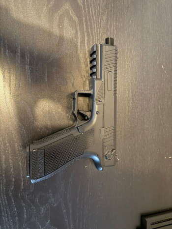 Image 4 for Novritsch SSE18 Gen2 Full Auto Pistol