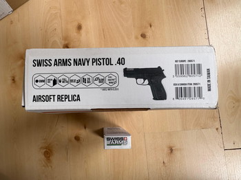 Image 3 for (nieuw) Swiss Arms Navy .40 P229 GBB - Black - Cybergun / Armorer Works + extra mag