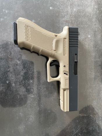 Image 2 pour Glock 18 we