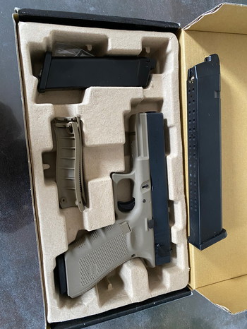 Image 6 pour Glock 18 we