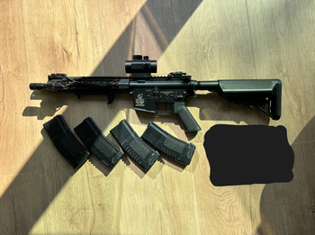 Image 2 for Cybergun M4 Fully Upgraded + accessoires